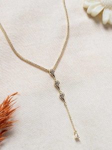 Lodie Silver Pozłacany naszyjnik z cyrkoniami - dł. 50 cm rozmiar: onesize. Szare naszyjniki Lodie Silver, z cyrkonią, metalowe. Za 82,99 zł.