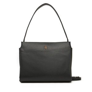 Torebka Tommy Hilfiger. Czarne torebki klasyczne TOMMY HILFIGER, bez wzorów, bez dodatków. Za 399,99 zł.