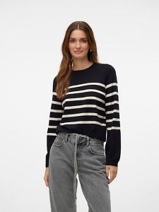 Vero Moda Sweter w kolorze kremowo-czarnym rozmiar: S. Brązowe swetry oversize Vero Moda, s, bez wzorów, bez ramiączek. Za 96,60 zł.