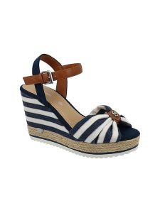 Tom Tailor Sandały w kolorze biało-granatowym na koturnie rozmiar: 41. Białe sandały Tom Tailor, bez wzorów, z otwartym noskiem, bez obcasa, na koturnie, bez zapięcia. Za 73,76 zł.