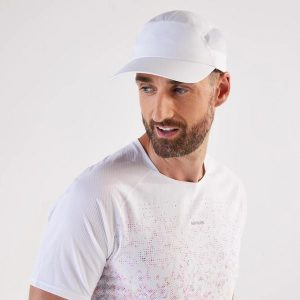 Second Life - Czapka z daszkiem do biegania Kiprun V2 - Stan Doskonały. Białe czapki KIPRUN, bez wzorów, z materiału. Za 33,99 zł.