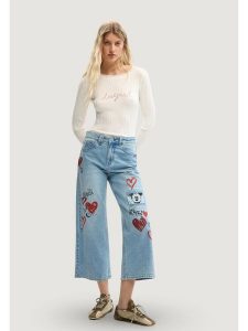 Desigual Jeansy Herry 26SWDD16 Niebieski Straight Fit. Niebieskie jeansy Desigual, bez wzorów, z bawełny. Za 509,99 zł.