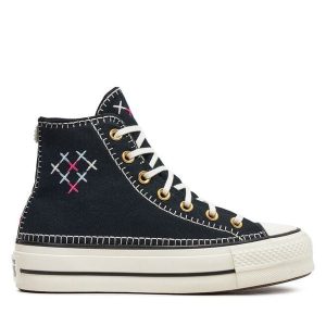 Trampki Converse. Czarne trampki Converse, bez wzorów, bez zapięcia. Za 319,99 zł.
