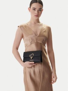 LOVE MOSCHINO Torebka JC4327PP1OLQ0000 Czarny. Czarne torebki wieczorowe LOVE MOSCHINO, bez wzorów, ze skóry, bez dodatków. Za 679,99 zł.