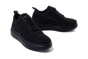 ARTIKER RELAKS 50C1114 black, półbuty damskie. Czarne półbuty Artiker Relaks, na lato, bez wzorów, bez obcasa, bez zapięcia. Za 123,92 zł.