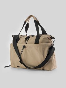 4F Torba sportowa (ok. 16 L) - kremowa Uniwersalny. Brązowe torby podróżne i sportowe 4f, bez wzorów, z materiału, na ramię. Za 129,99 zł.