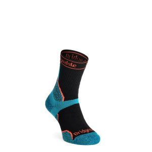 Skarpety biegowe damskie Bridgedale Trail Run Midweight T2 Merino Sport Crew. Czarne skarpetki Bridgedale, bez wzorów. Za 76,99 zł.