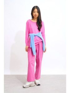 AUTHENTIC CASHMERE Kaszmirowy sweter "Goléon" w kolorze różowym rozmiar: XXL. Różowe swetry oversize AUTHENTIC CASHMERE, xxl, bez wzorów, z kaszmiru, bez ramiączek. Za 361,13 zł.