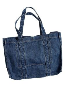 MOSS COPENHAGEN Shopper bag "Dylan" w kolorze granatowym - 52 x 36 x 10 cm rozmiar: onesize. Niebieskie shopper bag Moss Copenhagen, bez wzorów, z bawełny, na ramię, bez dodatków. Za 202,03 zł.