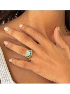 OR Carats Złoty pierścionek z kamieniem szlachetnym rozmiar: 58. Zielone pierścionki OR Carats, z ametystem, złote. Za 1 057,99 zł.