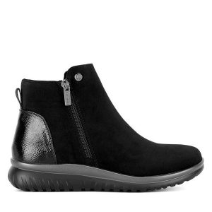 Botki Go Soft. Czarne botki Go Soft, bez wzorów, bez obcasa, na płaskiej podeszwie, bez zapięcia. Za 179,99 zł.
