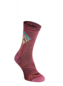 Skarpety trekkingowe damskie Ortovox Alpine Light Comp Mid Socks. Czerwone skarpetki ORTOVOX, bez wzorów, z materiału. Za 119,99 zł.