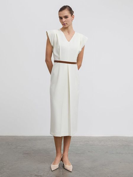 BGN Sukienka w kolorze kremowym rozmiar: 40. Brązowe sukienki BGN, na imprezę, bez wzorów, ze skóry, bez kołnierzyka, bez ramiączek, maxi. Za 237,95 zł.