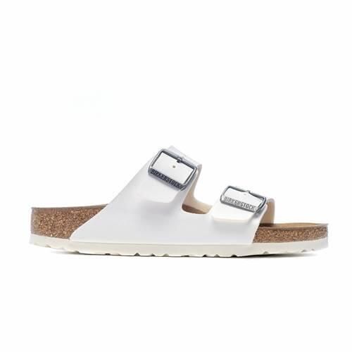 Klapki damskie Birkenstock Arizona Bf. Białe klapki Birkenstock, bez wzorów, z materiału, bez obcasa. Za 499,00 zł.