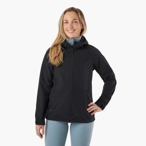 Kurtka softshell Turystyka Damska Swedemount Stryn Softshell oddychająca. Czarne kurtki SWEDEMOUNT, bez wzorów, z softshellu, bez kaptura. Za 249,99 zł.