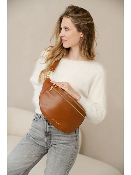 Anna Morellini Skórzana saszetka "Lorenza" w kolorze jasnobrązowym - 36 x 22 x 12 cm rozmiar: onesize. Brązowe nerki i saszetki Anna Morellini, bez wzorów, z materiału. Za 260,99 zł.