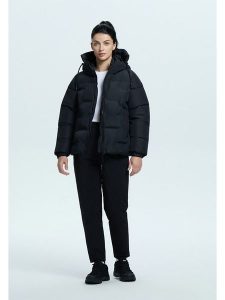 Icepeak Kurtka pikowana "Adaman" w kolorze czarnym rozmiar: 44. Czarne kurtki Icepeak, m, bez wzorów, bez kaptura. Za 434,99 zł.