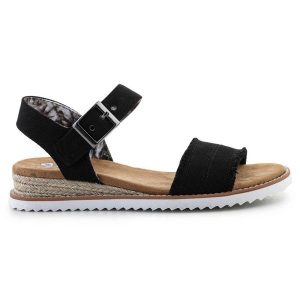 Buty Sandały Skechers Espadryle Bobs Adobe Princess 113541-BLK czarne. Czarne sandały bez wzorów, bez obcasa, bez zapięcia. Za 331,10 zł.