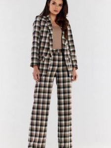 Spodnie Damskie Model A493 Brown/Beige - awama. Brązowe spodnie z wysokim stanem Awama, bez wzorów, z elastanu, z podwyższonym stanem. Za 314,21 zł.