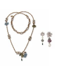 Weekend Max Mara Zestaw naszyjnik i kolczyki 2615751094650 Złoty. Żółte naszyjniki Weekend Max Mara, metalowe. Za 829,99 zł.