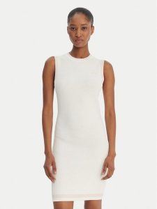 Guess Sukienka dzianinowa V6GK04 Z0648 Biały Regular Fit. Białe kombinezony Guess, s, z aplikacjami, z dzianiny, bez kołnierzyka, bez ramiączek. Za 469,99 zł.