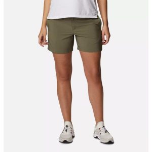 Damskie spodenki turystyczne Columbia Silver Ridge Utility. Zielone szorty Columbia, bez wzorów, klasyczne. Za 139,99 zł.