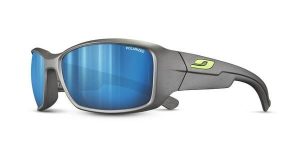 Okulary z polaryzacją JULBO WHOOPS szary kat. 3 Polarized. Niebieskie okulary przeciwsłoneczne Julbo. Za 339,00 zł.