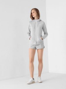 4F Spodenki dresowe damskie S. Szare szorty 4f, bez wzorów, z bawełny. W wyprzedaży za 29,99 zł.