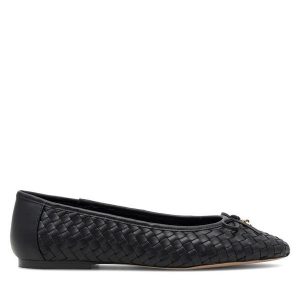 Baleriny Nine West. Czarne balerinki Nine West, bez wzorów, bez obcasa, bez zapięcia. Za 109,99 zł.