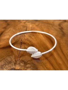 Eclat d'Argent Srebrna bransoletka z elementem ozdobnym rozmiar: onesize. Szare bransoletki Eclat d'Argent, srebrne. Za 152,99 zł.