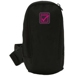 Saszetka na ramię Givova Czarno-fuksja. Czarne nerki i saszetki Givova, bez wzorów, z materiału. Za 164,99 zł.