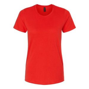 Damska Koszulka Softstyle O Średniej Grubości. Czerwone bluzki GILDAN, xl, bez wzorów, sportowe, bez kołnierzyka, bez ramiączek. Za 44,99 zł.