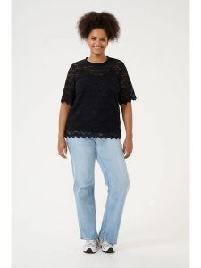 KAFFE curve Bluzka "Jaida" w kolorze czarnym rozmiar: L. Czarne bluzki KAFFE curve, l, bez wzorów, z koronki, bez kołnierzyka, bez ramiączek. Za 82,99 zł.