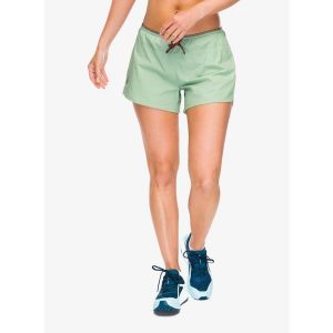 Spodenki do biegania damskie Black Diamond Distance Shorts. Zielone szorty Black Diamond, bez wzorów. Za 219,99 zł.