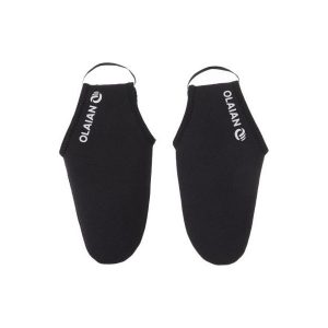 Skarpety neoprenowe 1,5 mm do płetw do bodyboardu. Czarne skarpetki RADBUG, bez wzorów, z neoprenu. W wyprzedaży za 29,99 zł.