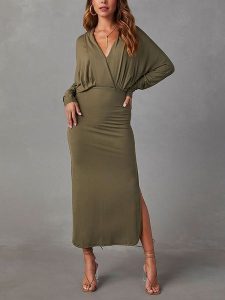 Milan Kiss Sukienka w kolorze khaki rozmiar: XL. Brązowe sukienki Milan Kiss, xl, bez wzorów, bez kołnierzyka, bez ramiączek, maxi. Za 130,99 zł.