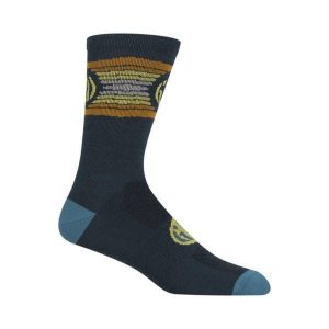 Skarpety wełniane Giro Seasonal Merino. Niebieskie skarpetki Giro, bez wzorów, z wełny. Za 94,50 zł.
