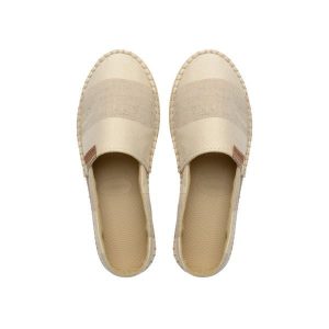 Damskie espadryle Havaianas Classic Flatform Eco. Białe espadryle Havaianas, bez wzorów, bez obcasa. Za 159,00 zł.