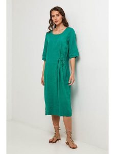 Lin Passion Lniana sukienka w kolorze zielonym rozmiar: 34/36. Zielone sukienki Lin Passion, na co dzień, z aplikacjami, ze lnu, klasyczne, bez kołnierzyka, bez ramiączek, midi, proste. Za 173,99 zł.