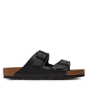 Klapki Birkenstock. Czarne klapki Birkenstock, bez wzorów, bez obcasa. Za 359,99 zł.