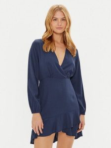 Pepe Jeans Sukienka codzienna Kendall PL953610 Granatowy Regular Fit. Niebieskie kombinezony Pepe Jeans, na co dzień, xl, bez wzorów, z jeansu, bez kołnierzyka, bez ramiączek, proste. Za 209,99 zł.