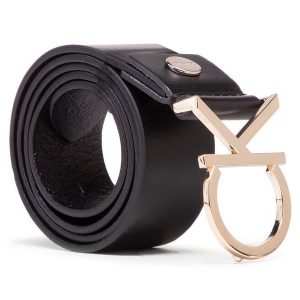Pasek Damski Calvin Klein. Czarne paski Calvin Klein, bez wzorów. Za 179,99 zł.