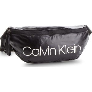 Saszetka nerka CALVIN KLEIN - Ck Essentials Waistbag K60K605304 001. Nerki i saszetki marki Calvin Klein. Za 229,00 zł.