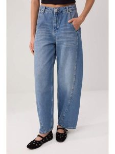 Trendyol Dżinsy - Baggy fit - w kolorze błękitnym rozmiar: 42. Niebieskie jeansy Trendyol, bez wzorów, z bawełny, z podwyższonym stanem. Za 135,81 zł.