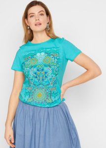 T-shirt z nadrukiem. Niebieskie t-shirty bonprix, bez wzorów, bez kołnierzyka, bez ramiączek. Za 39,99 zł.