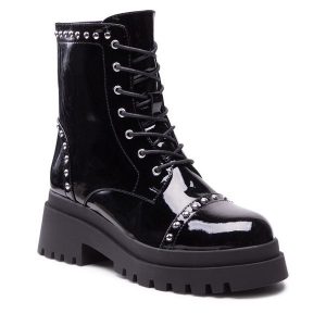 Trzewiki DeeZee. Czarne botki DeeZee, bez wzorów, bez obcasa, na płaskiej podeszwie, bez zapięcia. Za 199,99 zł.