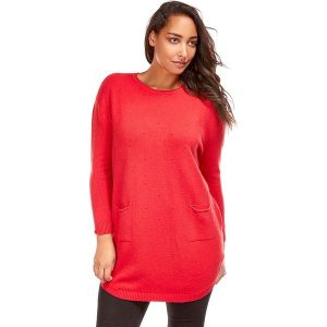 Sweter w kolorze czerwonym. Czerwone swetry oversize marki Cashmere Curve, z kaszmiru, z okrągłym kołnierzem. W wyprzedaży za 129,95 zł.