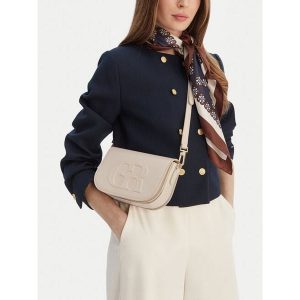 Torebka GINO ROSSI. Listonoszki Gino Rossi, bez wzorów, bez dodatków. Za 179,99 zł.