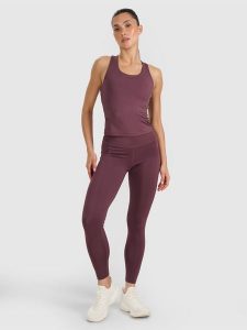 4F Legginsy treningowe szybkoschnące damskie - brązowe XL. Brązowe legginsy 4f, bez wzorów, z dzianiny, z podwyższonym stanem. Za 119,99 zł.