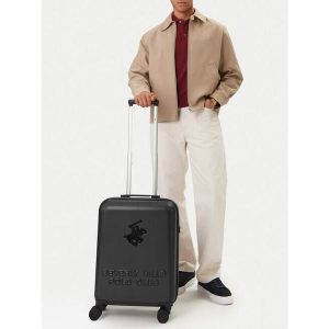 Walizka kabinowa Beverly Hills Polo Club. Czarne walizki Beverly Hills Polo Club, bez wzorów. Za 299,99 zł.